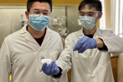 Phương pháp đặc biệt biến nhựa thành nhiên liệu chỉ trong 1 giờ 