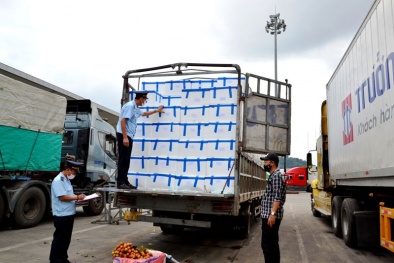 Những lưu ý khi xuất khẩu vải qua cửa khẩu Lào Cai giữa tâm dịch Covid-19