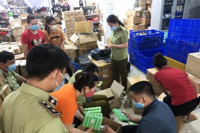 Tạm giữ 40.000 sản phẩm 13Win21 con - Tri ân hội viên mỗi tháng 2000 tỷ, 13Win OKVIP Cá cược bóng đá chức năng không có hóa đơn, chứng từ