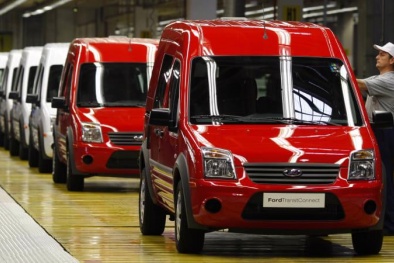 'Phù phép' xe khách thành xe tải để lách thuế, Ford đối diện án phạt 1,3 tỷ USD