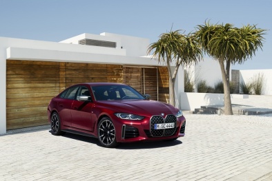 BMW 4-Series Gran Coupe ra mắt: Kích thước lớn hơn, cải thiện cảm giác lái