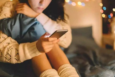 Những thời điểm nguy hiểm nhất trong ngày cần tránh dùng điện thoại 