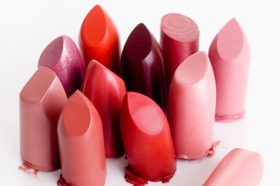 Chất cấm Pigment Red 53 trong son môi nguy hiểm thế nào?