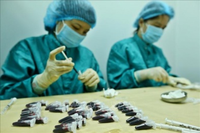 Ưu tiên cơ chế, chính sách hỗ trợ nghiên cứu, sản xuất vaccine phòng COVID-19