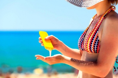 Mỹ phẩm chứa hóa chất- Kem chống nắng chứa oxybenzone đe dọa 13Win19 ưu đãi hấp dẫn người dùng
