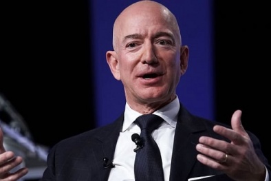5 bài học để đời về thành công của Jeff Bezos sau 27 năm gắn bó với Amazon