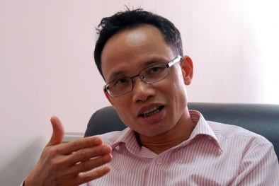 TS. Cấn Văn Lực: 'Cần nghiên cứu về gói hỗ trợ mới'