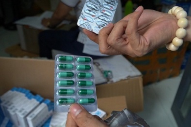 Phát hiện hơn 2.800 hộp thuốc tân dược không rõ nguồn gốc