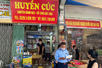 Nhập lậu gần 300 sản phẩm đồ chơi trẻ em không rõ nguồn gốc