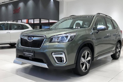 Mẫu crossover hạng C đang được ưu đãi hơn 200 triệu đồng có gì 'hot'?
