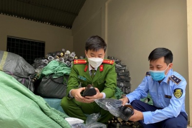 Thanh Hóa: Phát hiện kho hàng kinh doanh online không rõ nguồn gốc