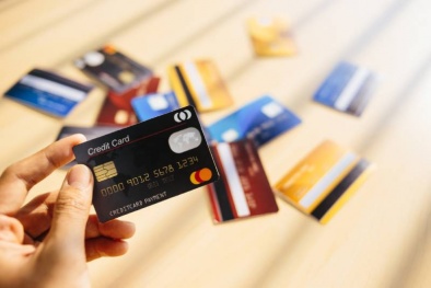 Sử dụng thẻ tín dụng nếu mắc những lỗi này nguy cơ đẩy bản thân vào cảnh nợ nần
