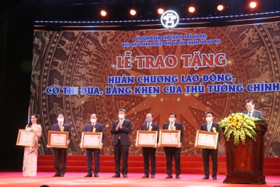 Tôn vinh 200 Link Đăng Nhập Nhà cái 13Win16.Com Thủ đô tiêu biểu, nỗ lực vượt Covid năm 2021
