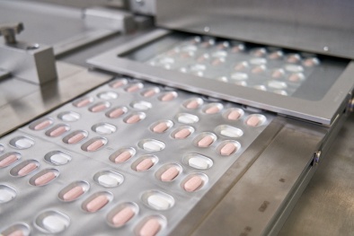 Pfizer công bố thuốc có hiệu quả trị biến chủng Omicron