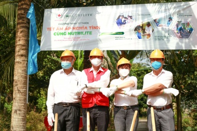 Nutrilite khám bệnh miễn phí và trao quà Tết cho người nghèo tỉnh Bến Tre