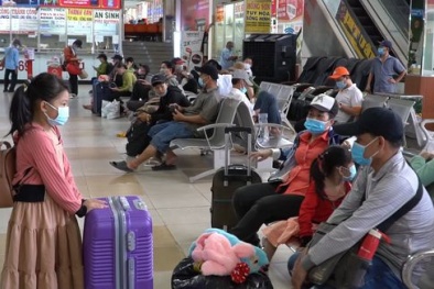 ‘Tạo điều kiện thuận lợi cho người dân trong nước về quê dịp Tết, không ngăn sông cấm chợ’