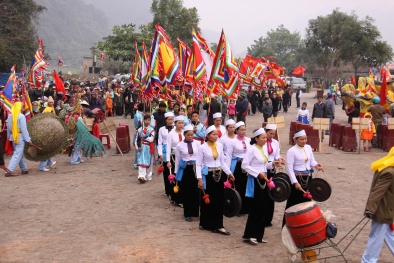 Đầu xuân trẩy hội Mường Thàng 