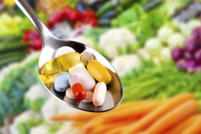 Nhận hậu quả nghiêm trọng nếu lạm dụng vitamin cho người mắc Covid-19