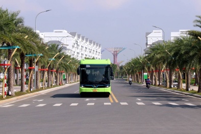 Nỗ lực 'tậu nhà' cho con học Đại học