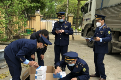 Lạng Sơn thu giữ nhiều hộp thuốc tân dược không chứng minh được nguồn gốc nhập khẩu
