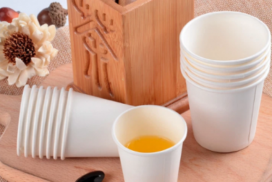 Những loại cốc dùng để uống nước có thể gây nguy hiểm cho người dùng