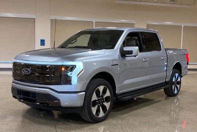 Ford triệu hồi 2.900 xe tải F-150 Lightning