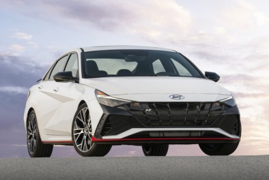 Hyundai Elantra 202 lộ diện thiết kế táo bạo, hứa hẹn cạnh tranh nhiều đối thủ