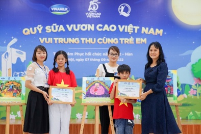 Thêm một mùa trung thu ấm áp trong hành trình 15 năm của Quỹ sữa Vươn cao Việt Nam 