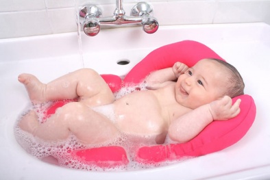 Chọn mua sữa tắm cho bé cần đảm bảo an toàn, lành tính