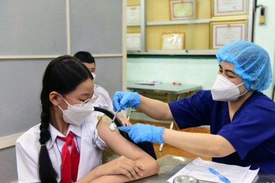 Bộ Y tế thông tin về việc thiếu vaccine Moderna tiêm cho trẻ em