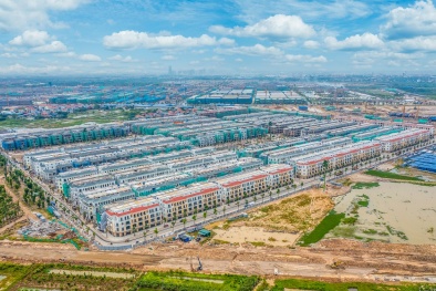 Khách hàng liên tiếp nhận bàn giao shophouse tại Vinhomes Ocean Park 2 - The Empire