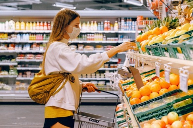 Cần xem xét yếu tố trượt giá trong việc bảo vệ quyền lợi người tiêu dùng