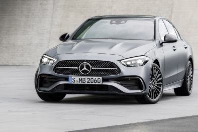 100.000 chiếc Mercedes C-Class bị triệu hồi do nguy cơ đoản mạch