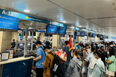 Vé máy bay Tết Quý Mão đắt 'kỷ lục'