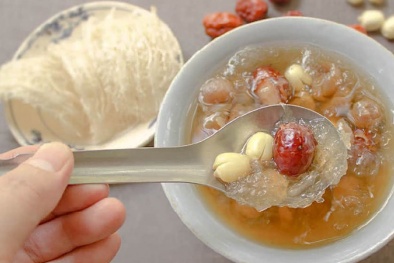 Chuyên gia chỉ cách phân biệt yến sào thật, yến sào giả khi mua dịp Tết 