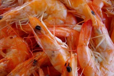 Chuyên gia chỉ ra lý do không nên ăn đầu tôm