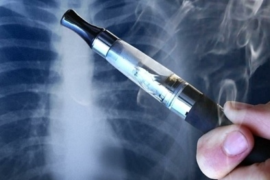 Cảnh báo: Gia tăng học sinh 13-15 tuổi hút thuốc lá điện tử 