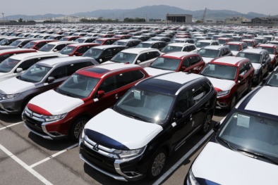 Nhập khẩu ô tô về Việt Nam tăng mạnh trong tháng 2
