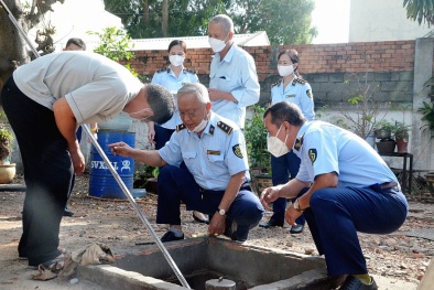 Tăng cường lấy mẫu thử nghiệm, giám định chất lượng, xử lý vi phạm trong kinh doanh xăng dầu