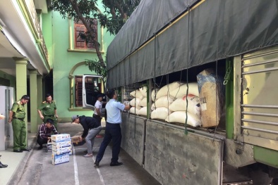 QLTT Nghệ An: Tạm giữ gần 3 tấn đường cát và hàng nghìn chai bia, rượu, sữa nhập lậu