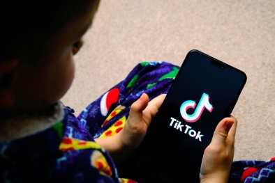 Các quốc gia bảo vệ trẻ em khỏi nội dung tiêu cực trên nền tảng TikTok như thế nào?