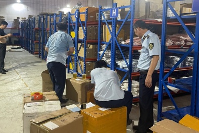 Bắc Ninh: Phát hiện kho hàng rộng gần 2.000 m2, chứa hơn 23.000 sản phẩm điện tử, 13Win21 con - Tri ân hội viên mỗi tháng 2000 tỷ nhập lậu