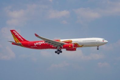 Vietjet yêu chiều hành khách tặng bảo hiểm Sky Care bay quốc tế thoải mái!