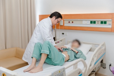 ‘Chiến dịch’ ngoạn mục giải cứu chàng trai 19 tuổi khỏi khối u xương khổng lồ