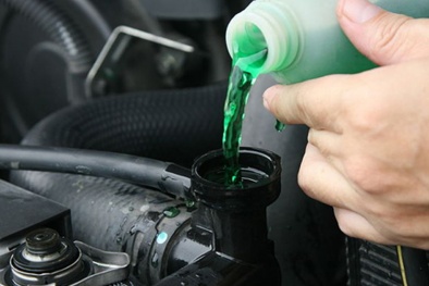 Cách phân biệt các loại nước làm mát dành cho ô tô