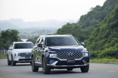 Hyundai Tucson và Santa Fe đồng loạt giảm giá, hạ hàng trăm triệu đồng 