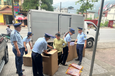 Hà Giang: Phát hiện 2.400 sản phẩm hàng hóa giả mạo nhãn hiệu hương Thu Hiền
