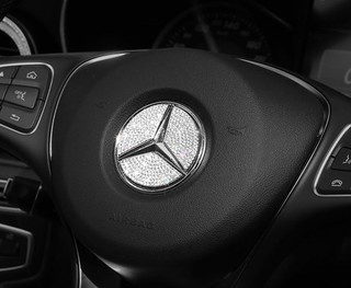Nguy hiểm tính mạng từ việc trang trí vô-lăng ô tô