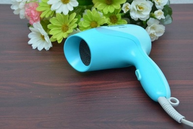 Lưu ý khi sử dụng máy sấy tóc để đảm bảo an toàn theo tiêu chuẩn