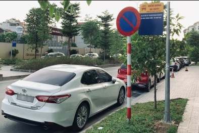 Những lưu ý khi đỗ xe ô tô để không làm ảnh hưởng đến người khác